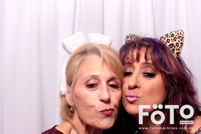 Diandra and Nick’s Wedding | View more photos from the event at gallery.fotomachines.com.au/u/FOTOMachines/Diandra-and-Nick’s-Wedding